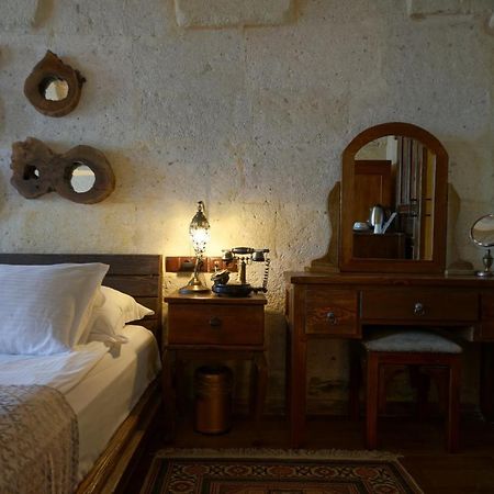 Eyes Of Cappadocia Cave Hotel Uchisar Exterior foto