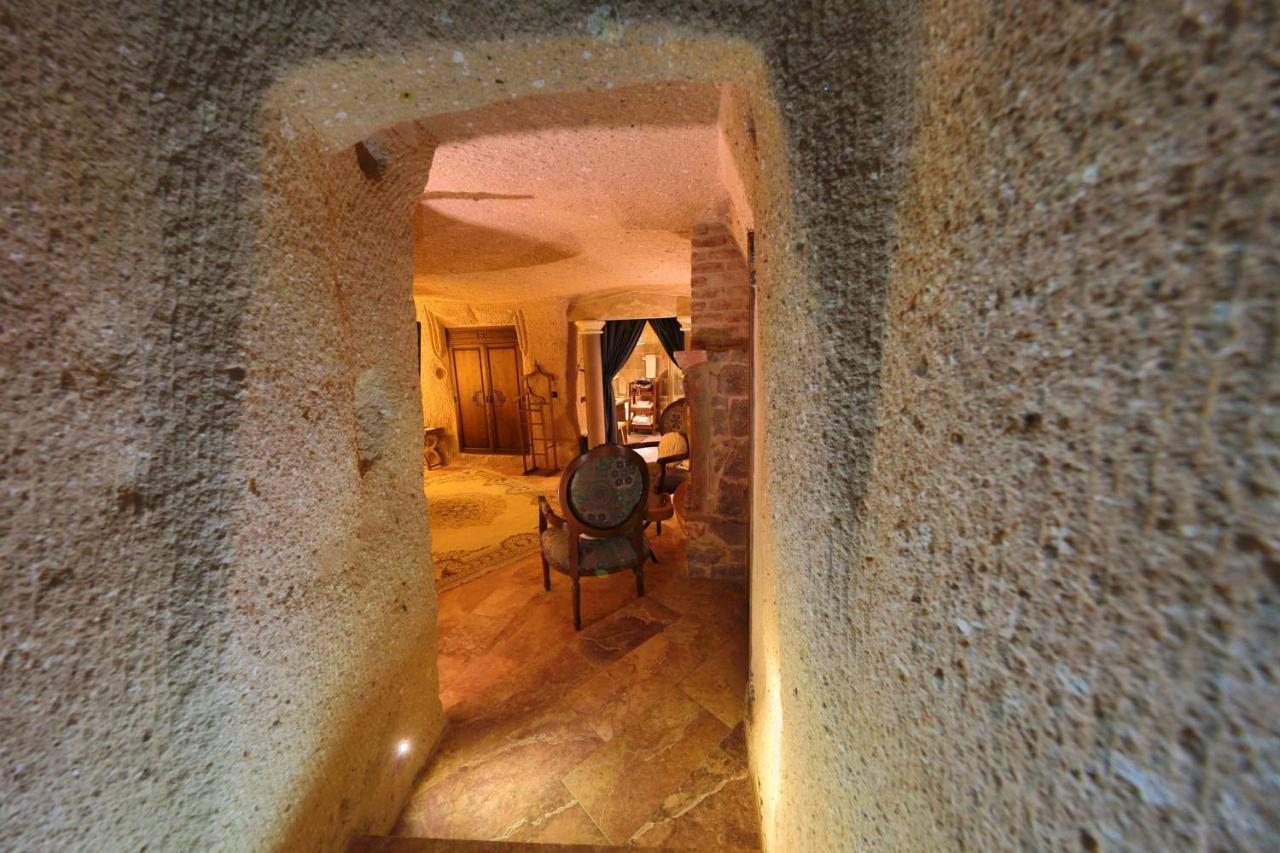 Eyes Of Cappadocia Cave Hotel Uchisar Exterior foto