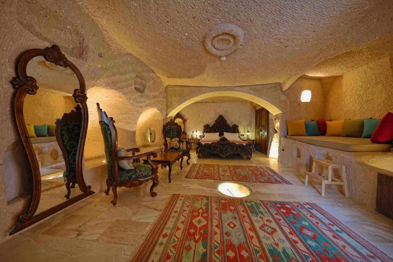 Eyes Of Cappadocia Cave Hotel Uchisar Exterior foto