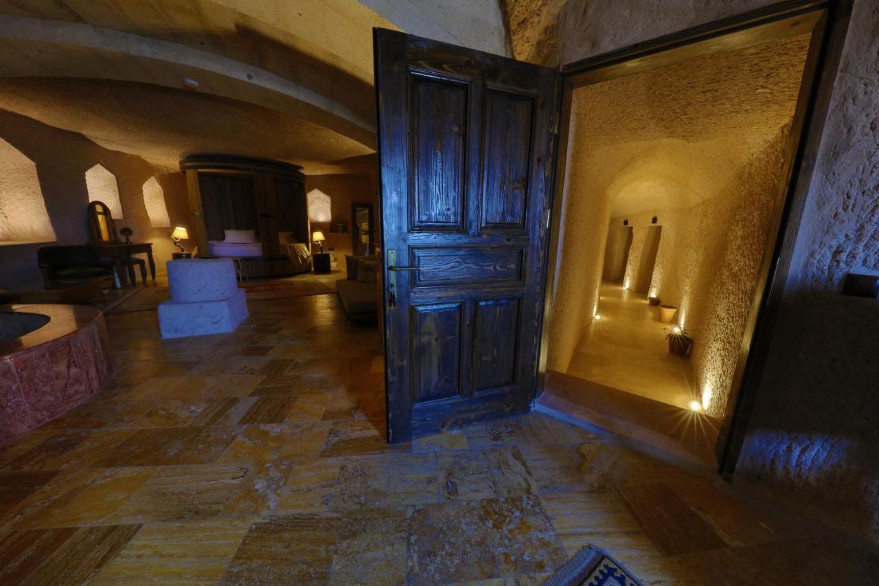 Eyes Of Cappadocia Cave Hotel Uchisar Exterior foto
