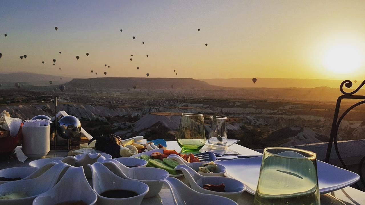 Eyes Of Cappadocia Cave Hotel Uchisar Exterior foto
