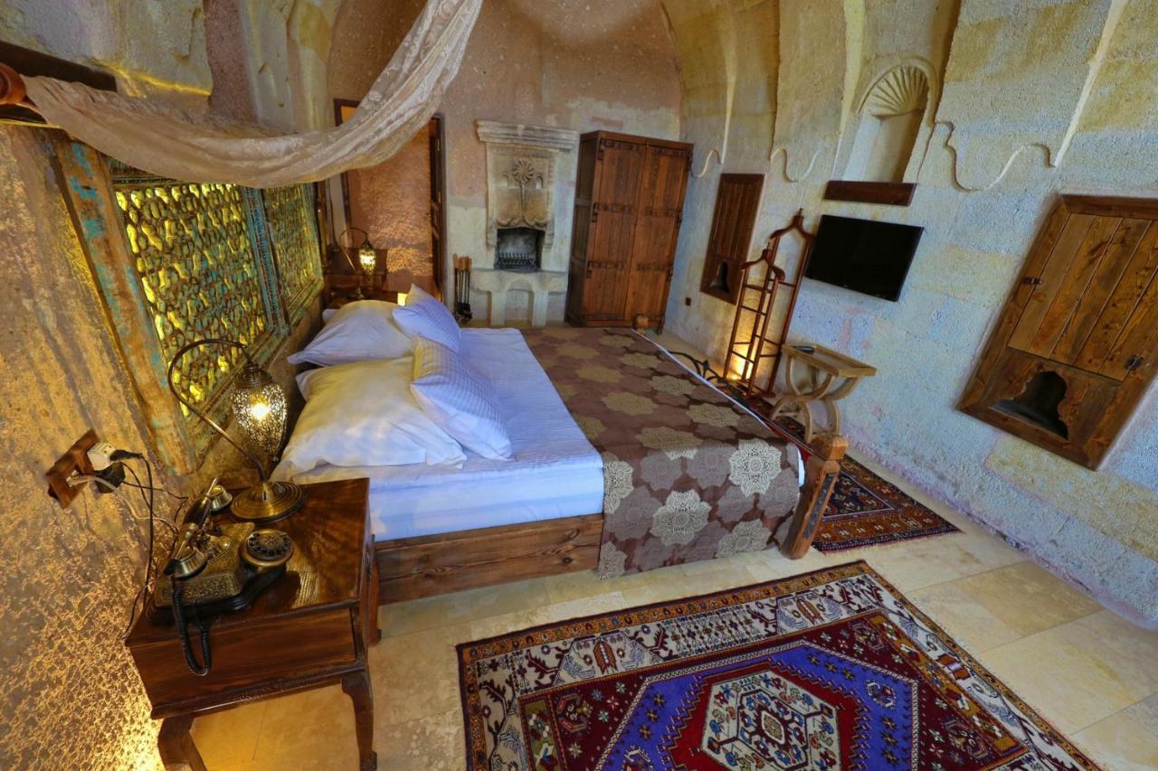 Eyes Of Cappadocia Cave Hotel Uchisar Exterior foto